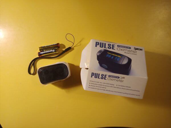 TLL* Medical pulse oximeter ChoiceMMed IMDK- C101A2 € 24,00